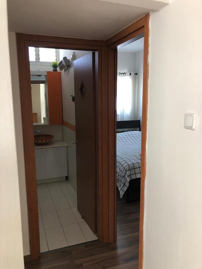 Sky Home Apartment Jabotinsky 8 Bat Yam Exterior foto
